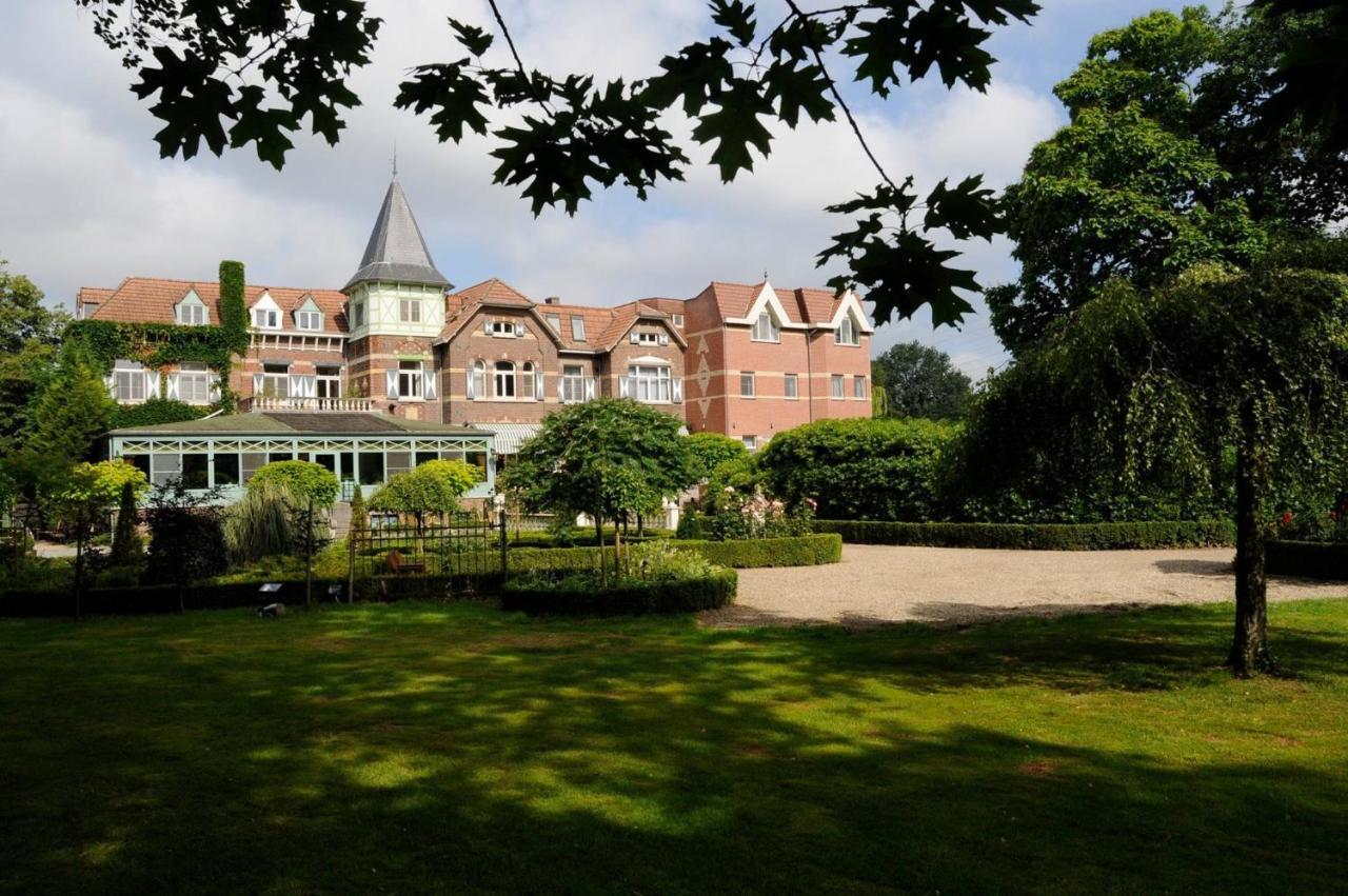 Kasteel Wurfeld Hotel Maaseik Buitenkant foto